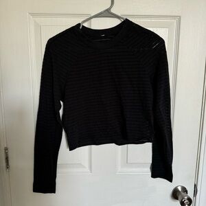 Women’s Lululemon top size 2